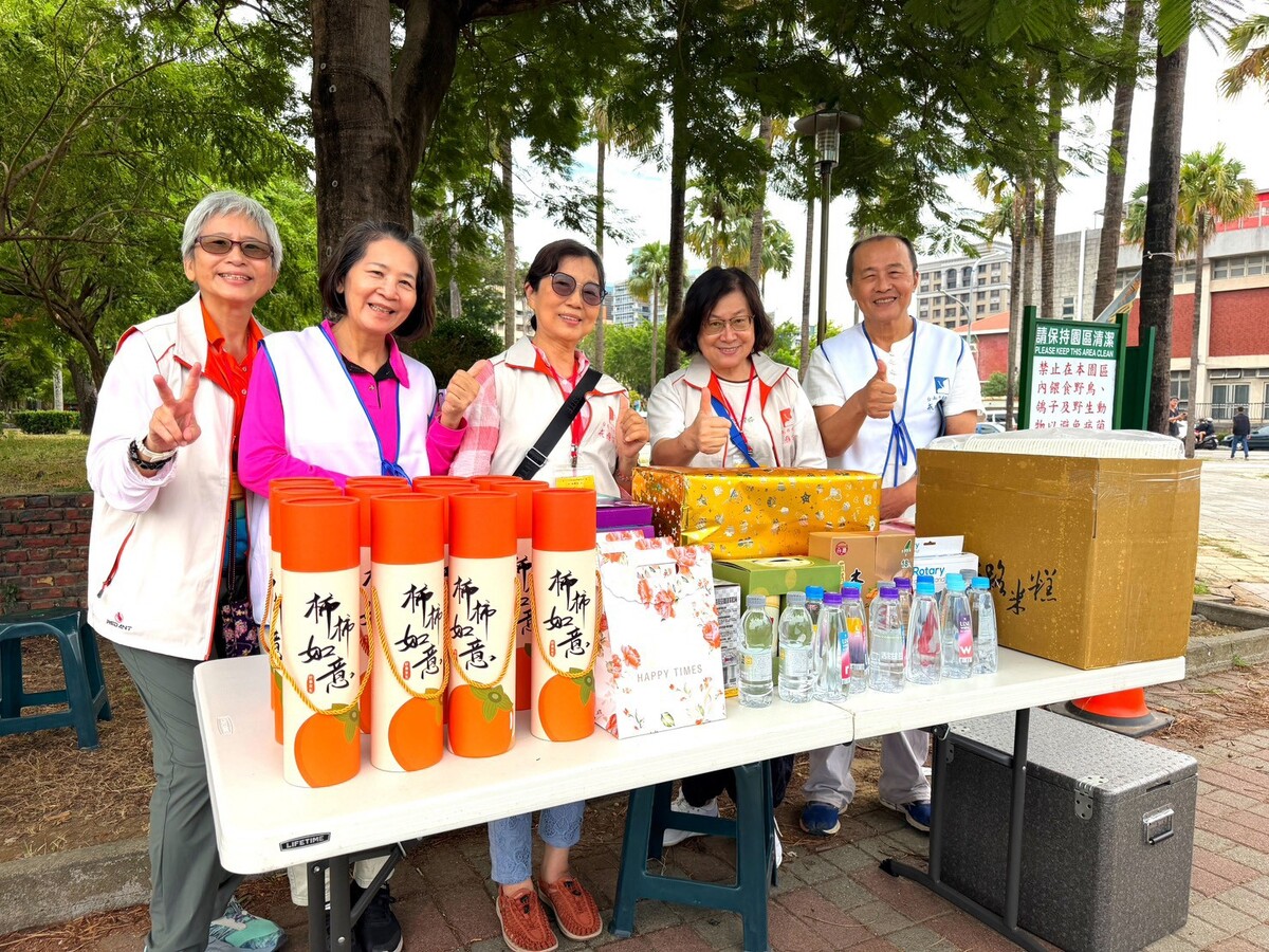 還有豐盛的獎品喔! 還有豐盛的獎品喔!